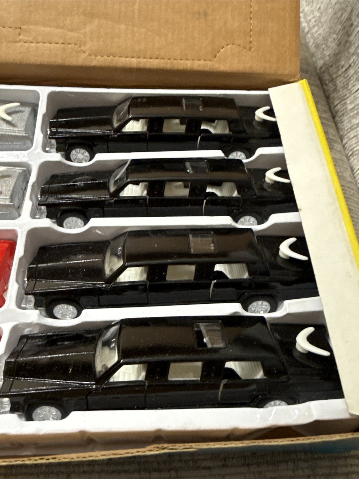 12x Kintoy Stretch Limousine Limo Silver Gold Black White Diecast 5” Toy New Box