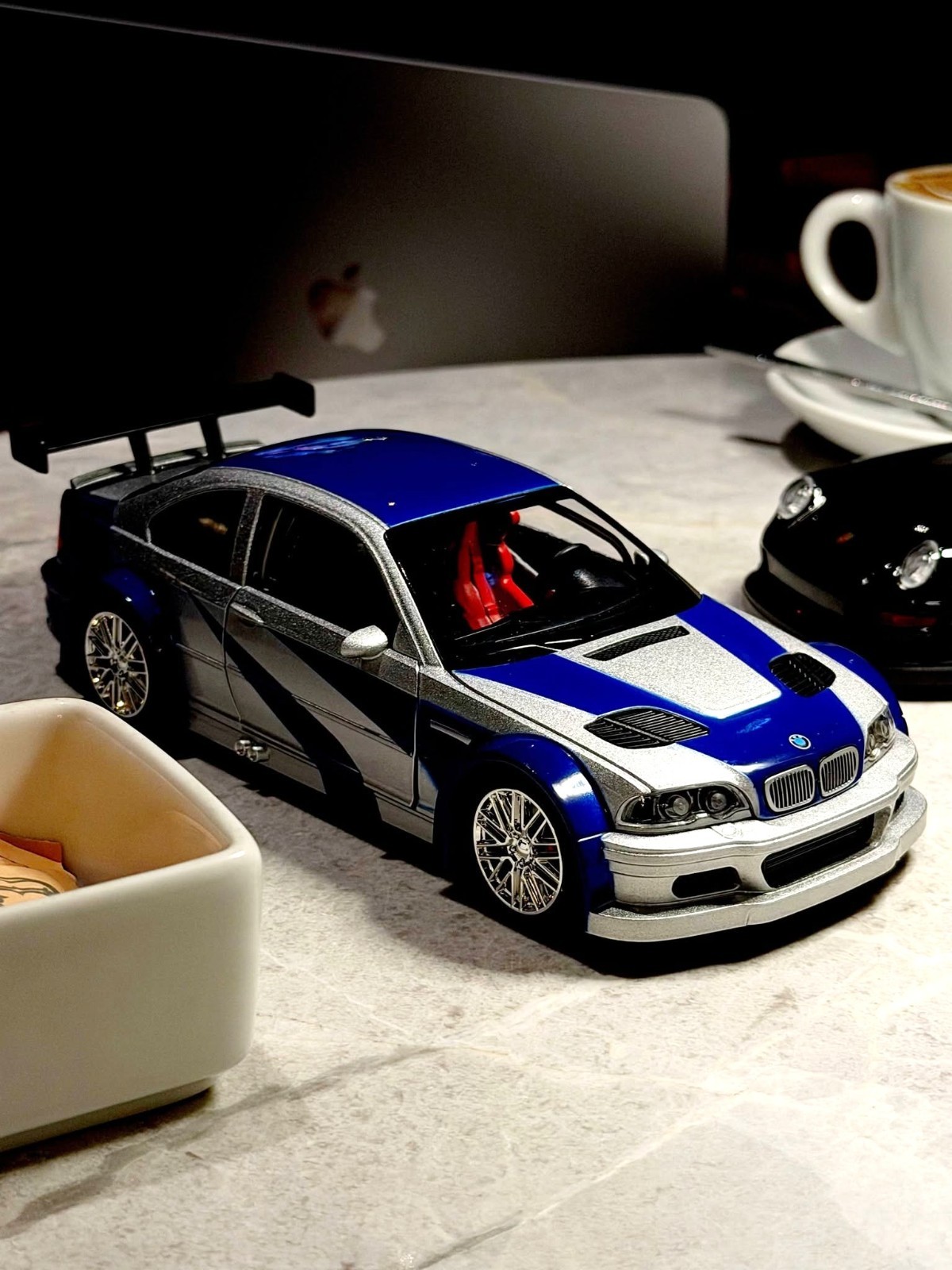 1:24 BMW M3 GTR E46 Diecast Model Car – Sports Muscle Car Collector Display