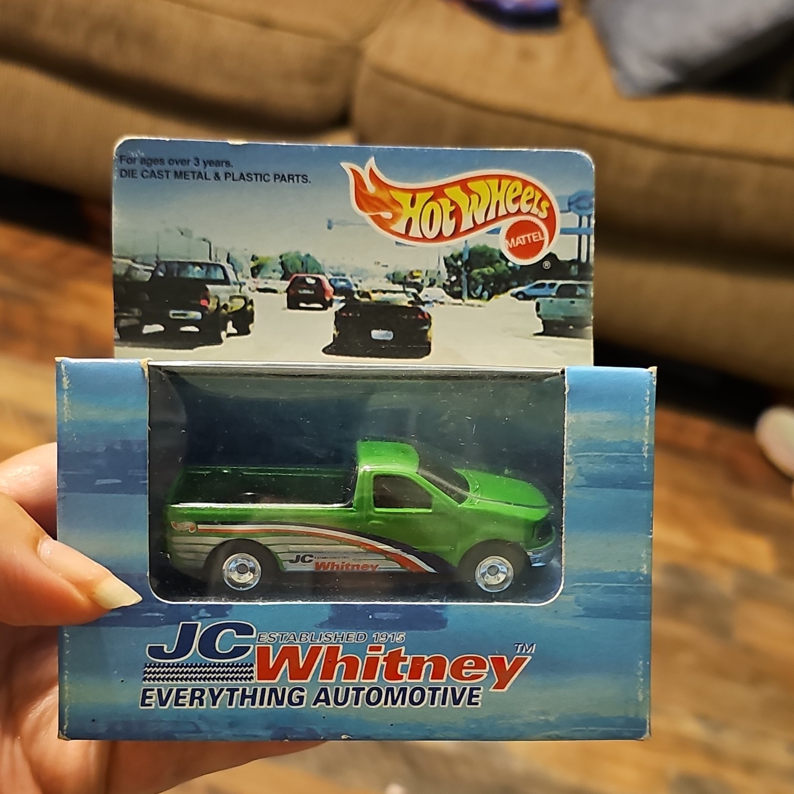 Hot Wheels JC Whitney 1996 1:64 Ford F-150 Pickup Diecast Green Unopened