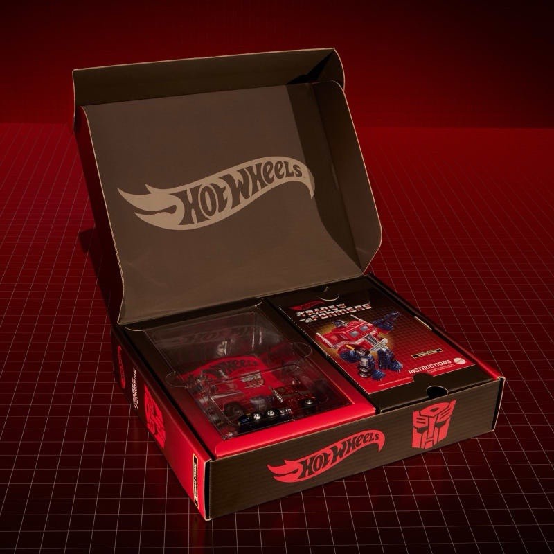 RLC Mattel Creations Hot Wheels Transformers Optimus Prime (HXT02) – Sealed/NIB