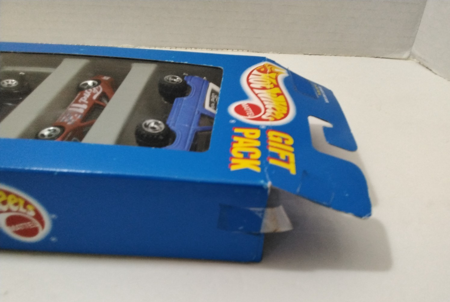 Hot Wheels Ford 5 Pack With Rare 3 Window 34 Ford Coupe Pink Chrome