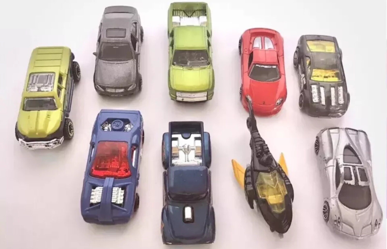 Hot Wheels Lot Of 17 Assorted Modern Cars Variety Models Colors Years