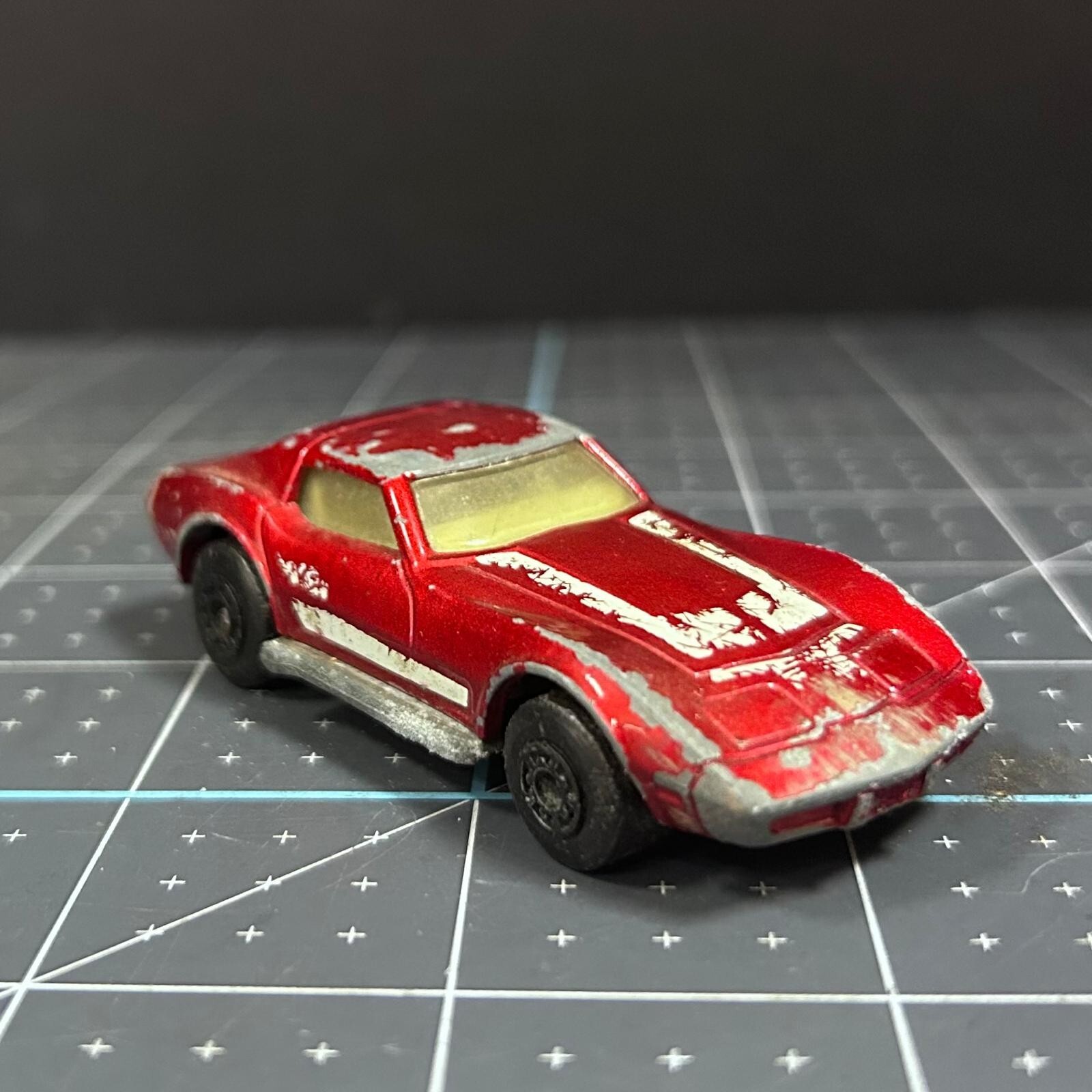 Matchbox Lesney Superfast Series #26 – Chevy Chevrolet Corvette Red (M907)