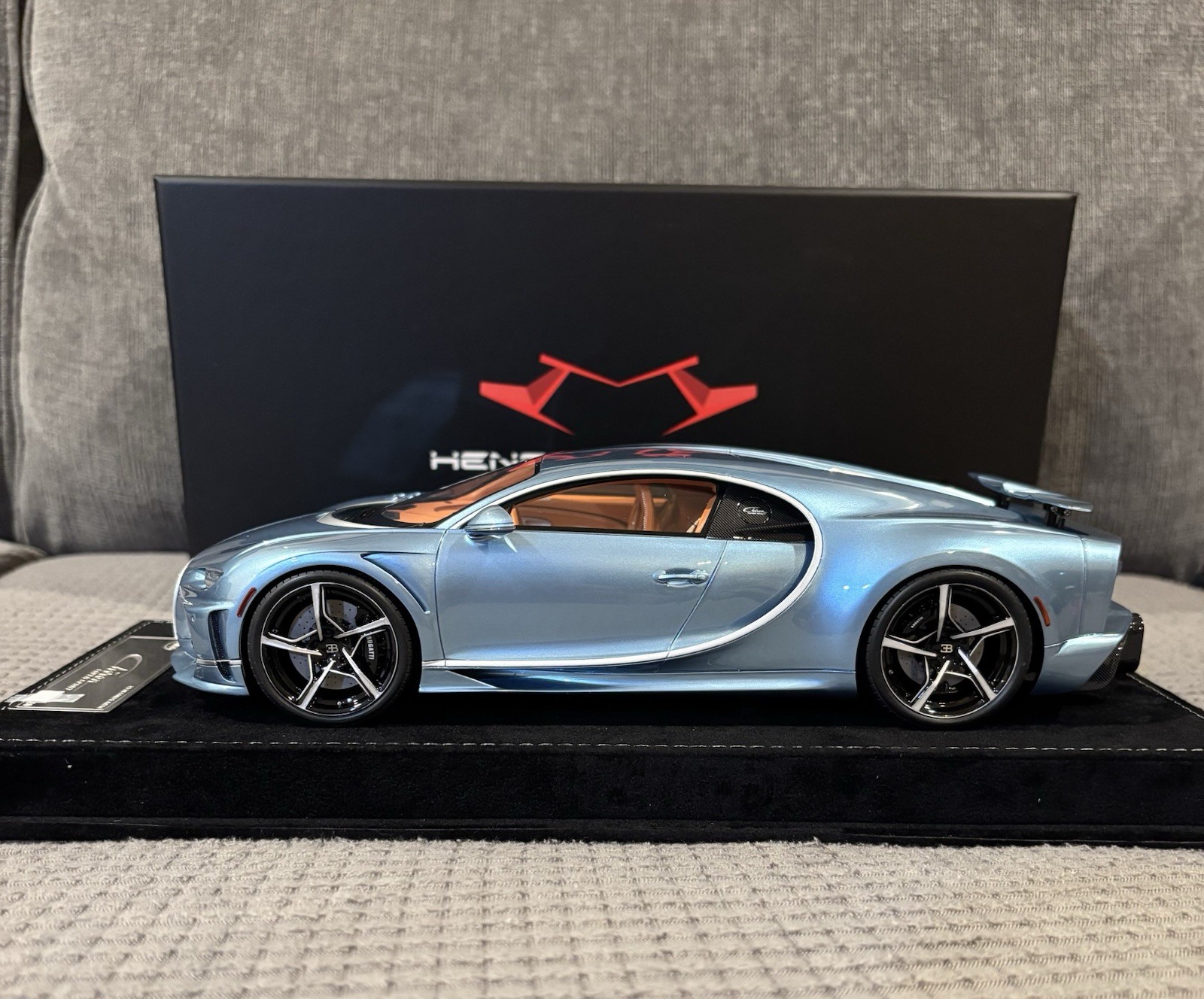 1/18 HH Henson & Heaven Bugatti Chiron SuperSport Horizon Blue Limited 30pcs Mr