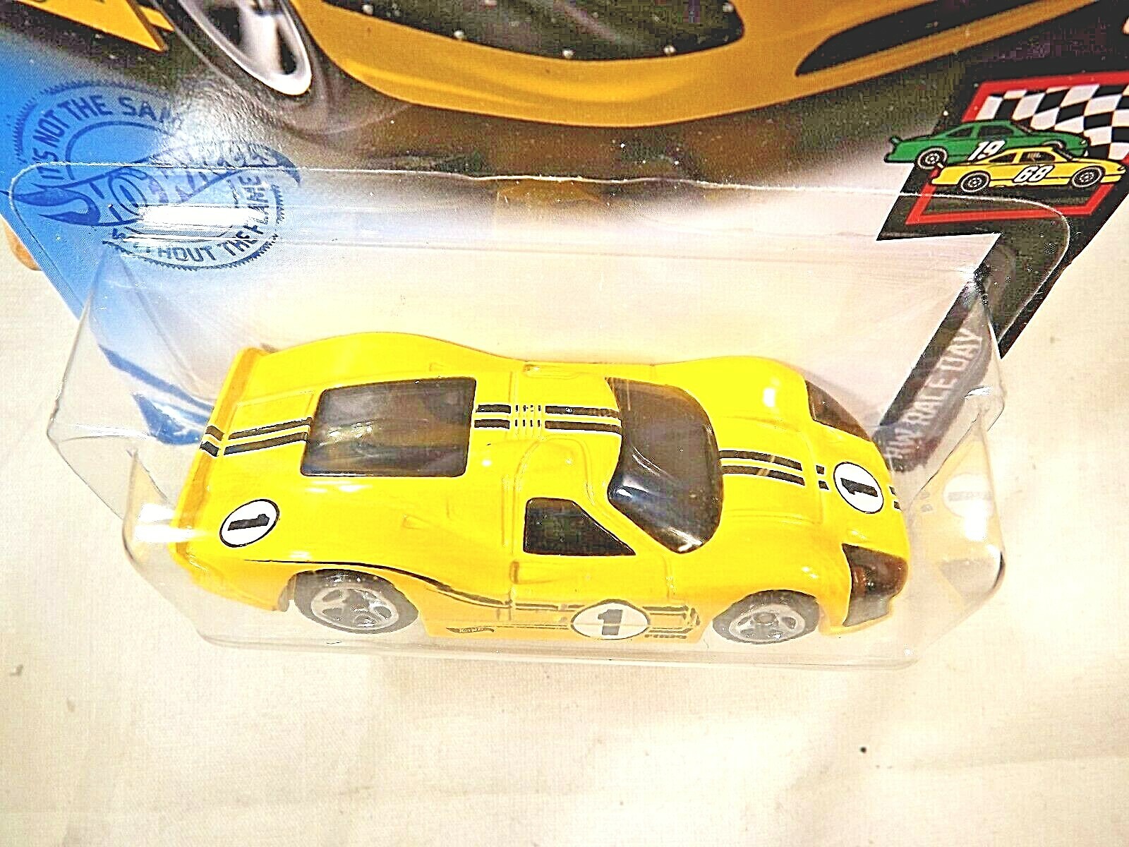 2021 Hot Wheels #106 HW Race Day 8/10 ’67 FORD GT40 MK.IV Yellow w/Chrome 5 Sp