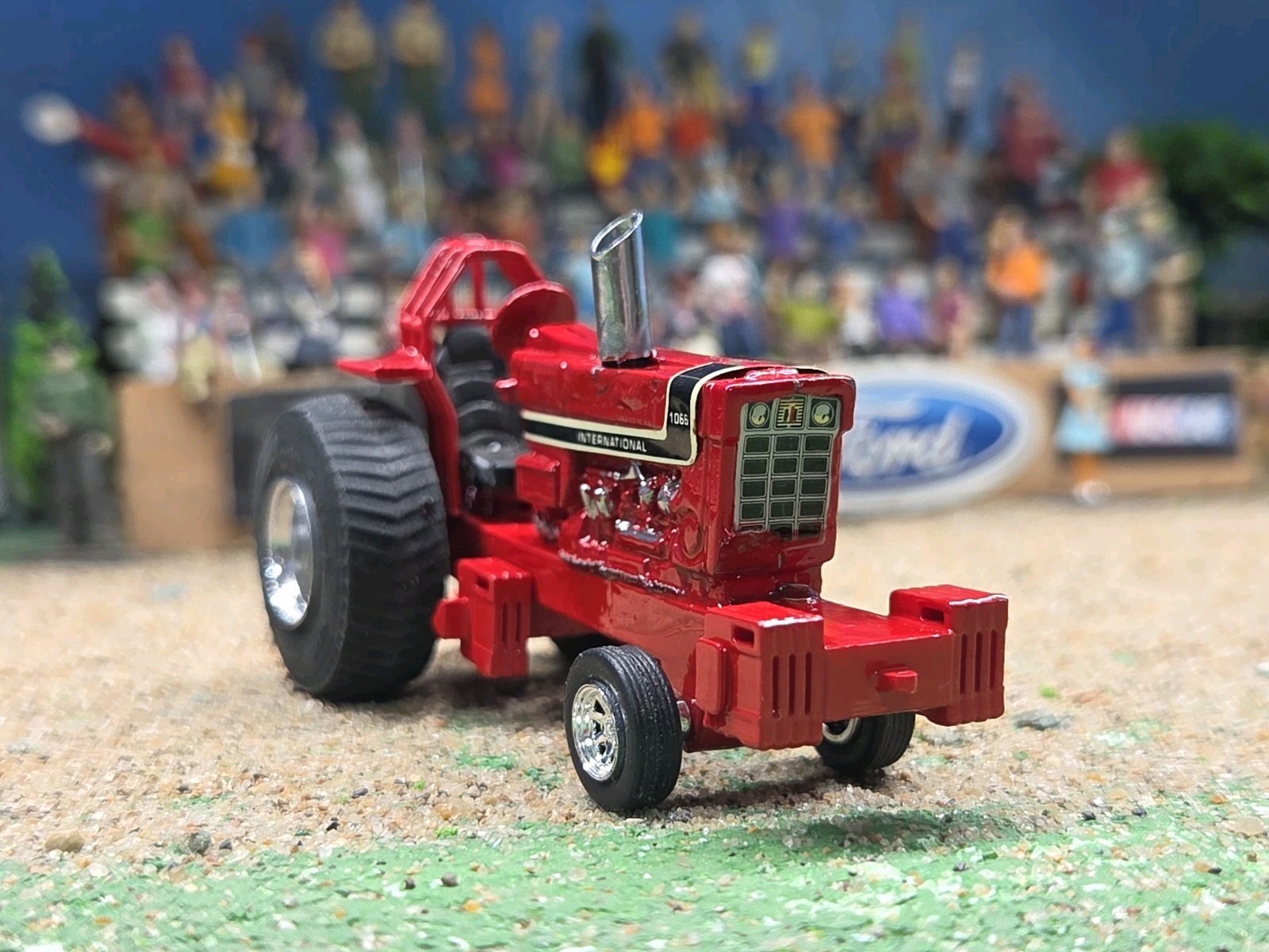 CASE IH International1:64 CUSTOM built TRACTOR pulling PULLER HOT ROD ertl Farm