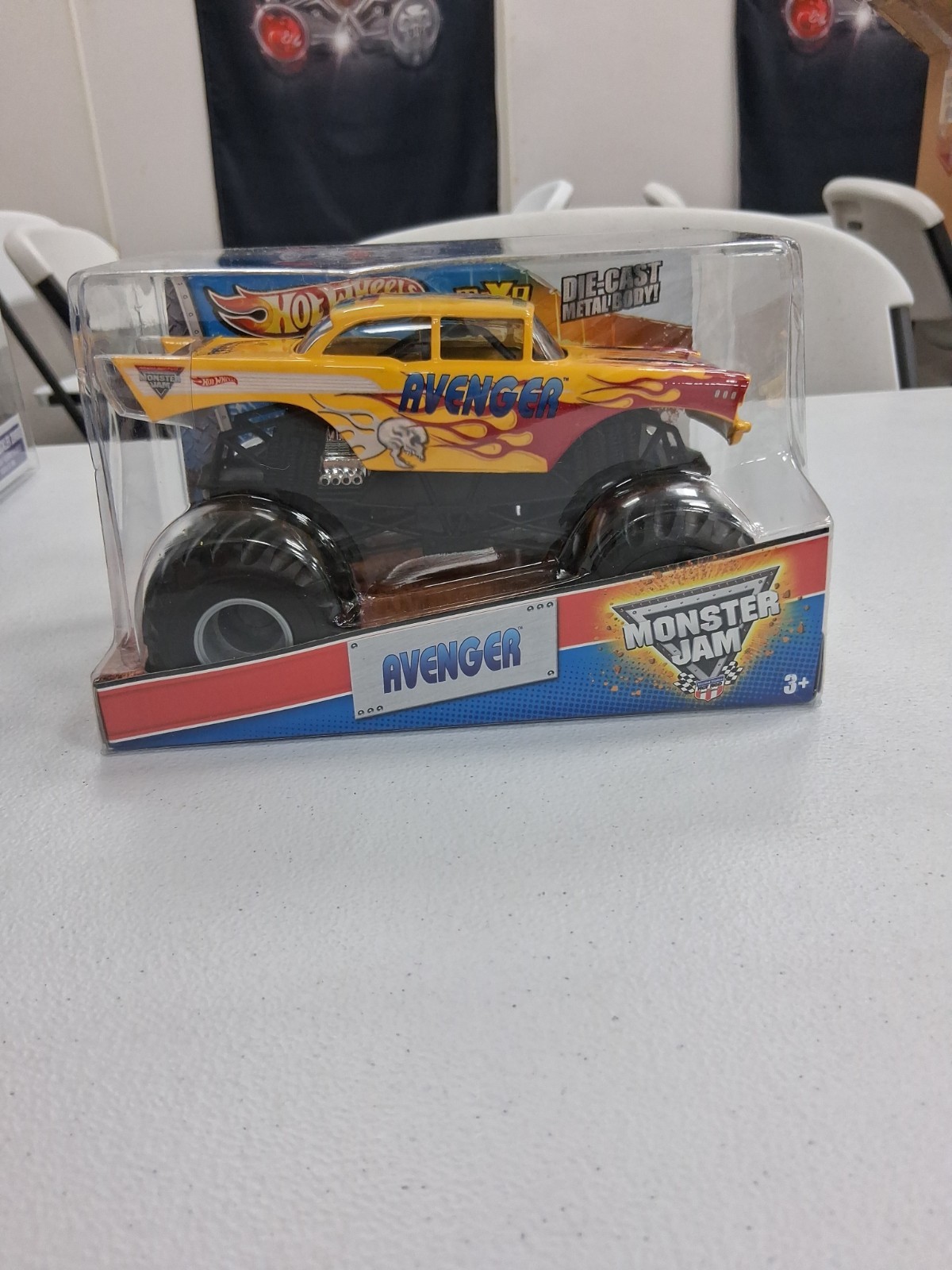 Hot Wheels Monster Jam 1/24 Scale | Yellow – Avenger Truck Signed By Driver