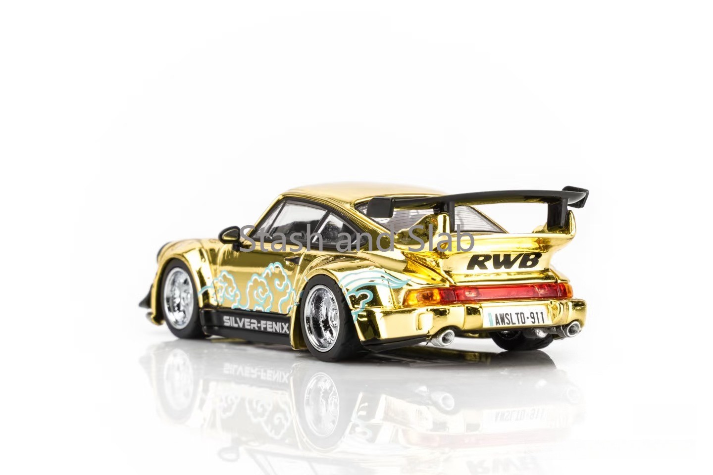 MOTORHELIX 1:64 RWB 964 Silver-Fenix Gold Chrome Toshikazu Nozaka Art 1299