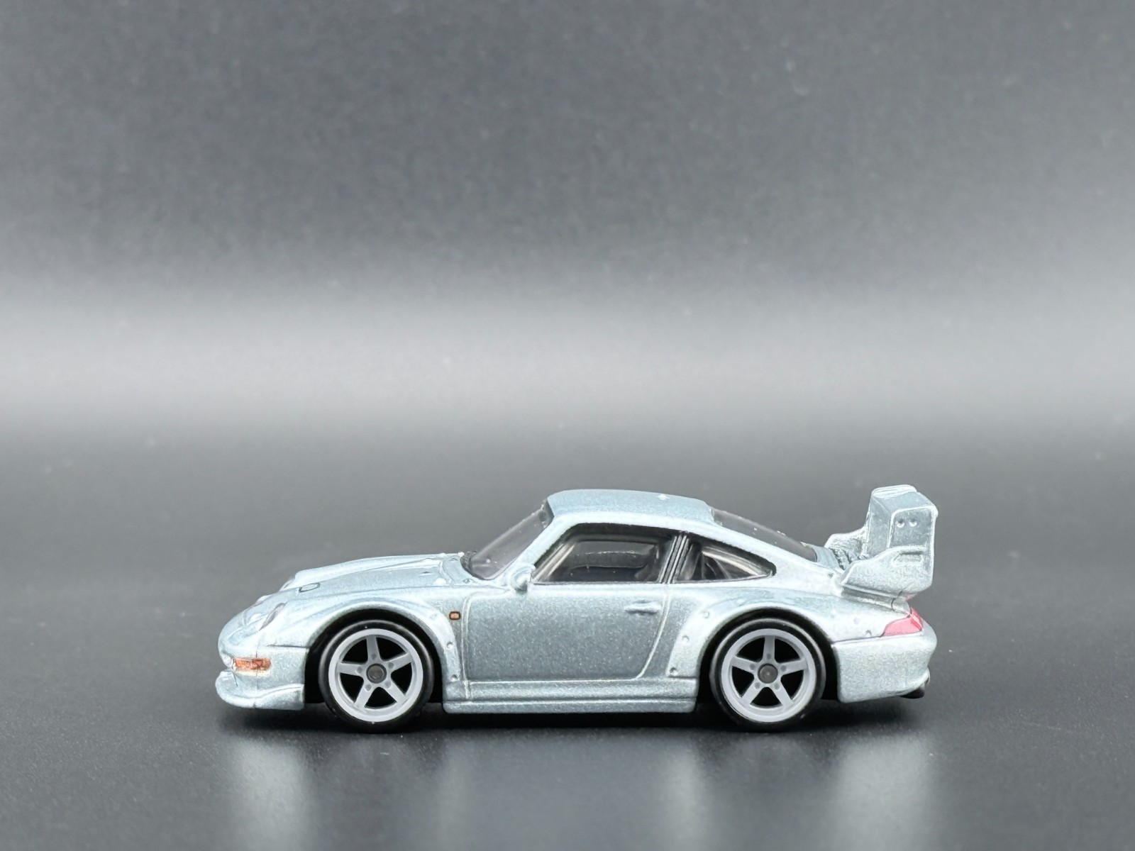 Hot Wheels Car Culture 2026 S Case Modern Classics Set of 5 FPY86-961S 1/64