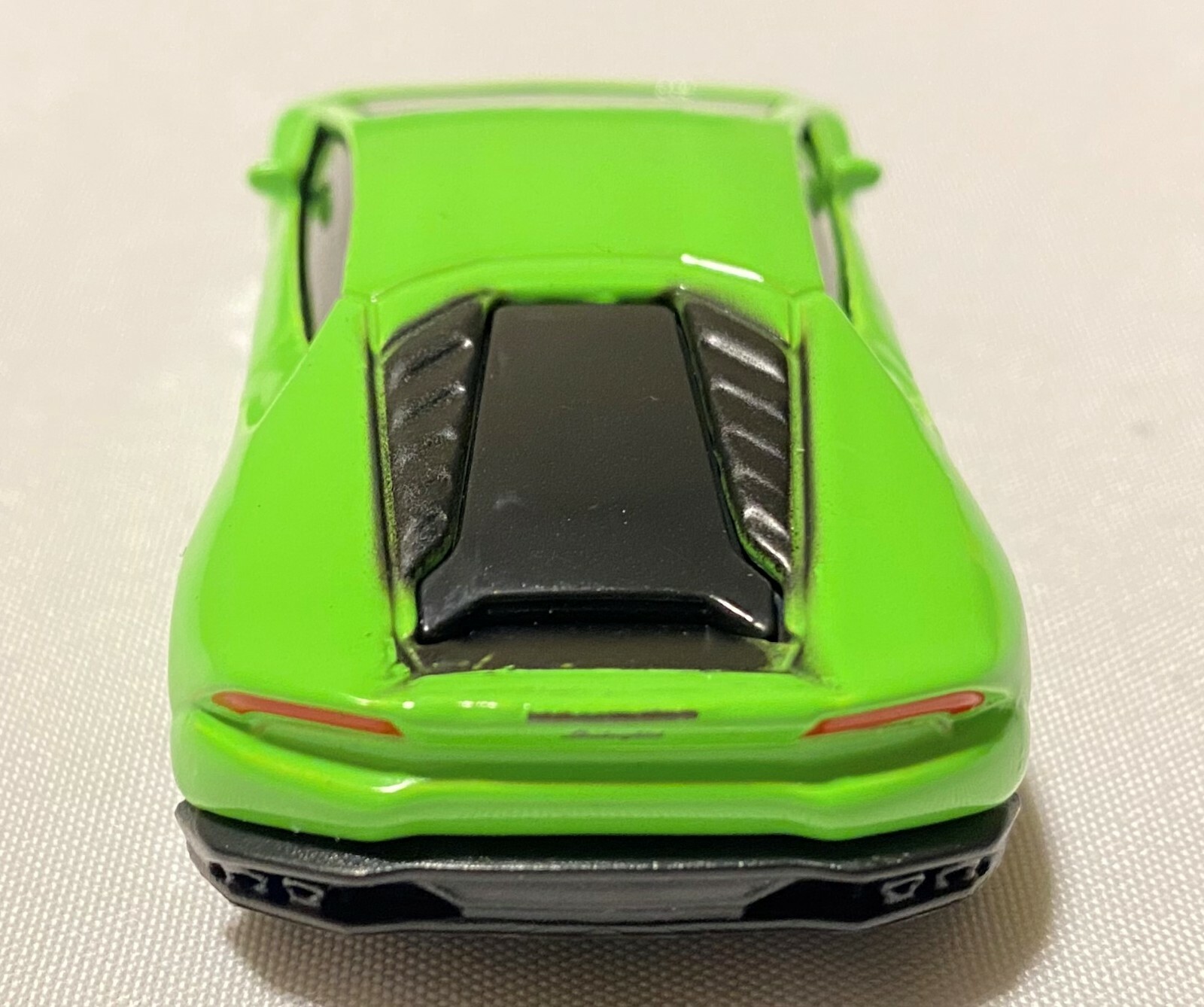NWOB Maisto Lamborghini Huracan LP Pulse Secure Green Cars Toys Diecast