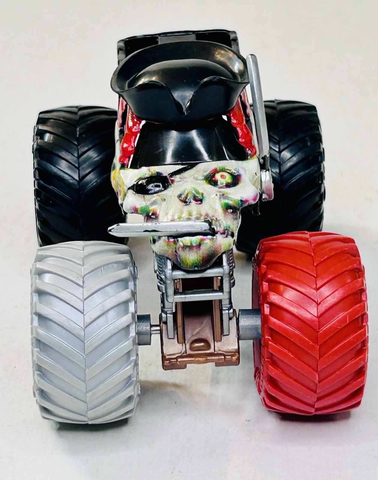 Monster Jam Pirates Curse Phased Out Spin Master 1/64 Multi Color Tires READ
