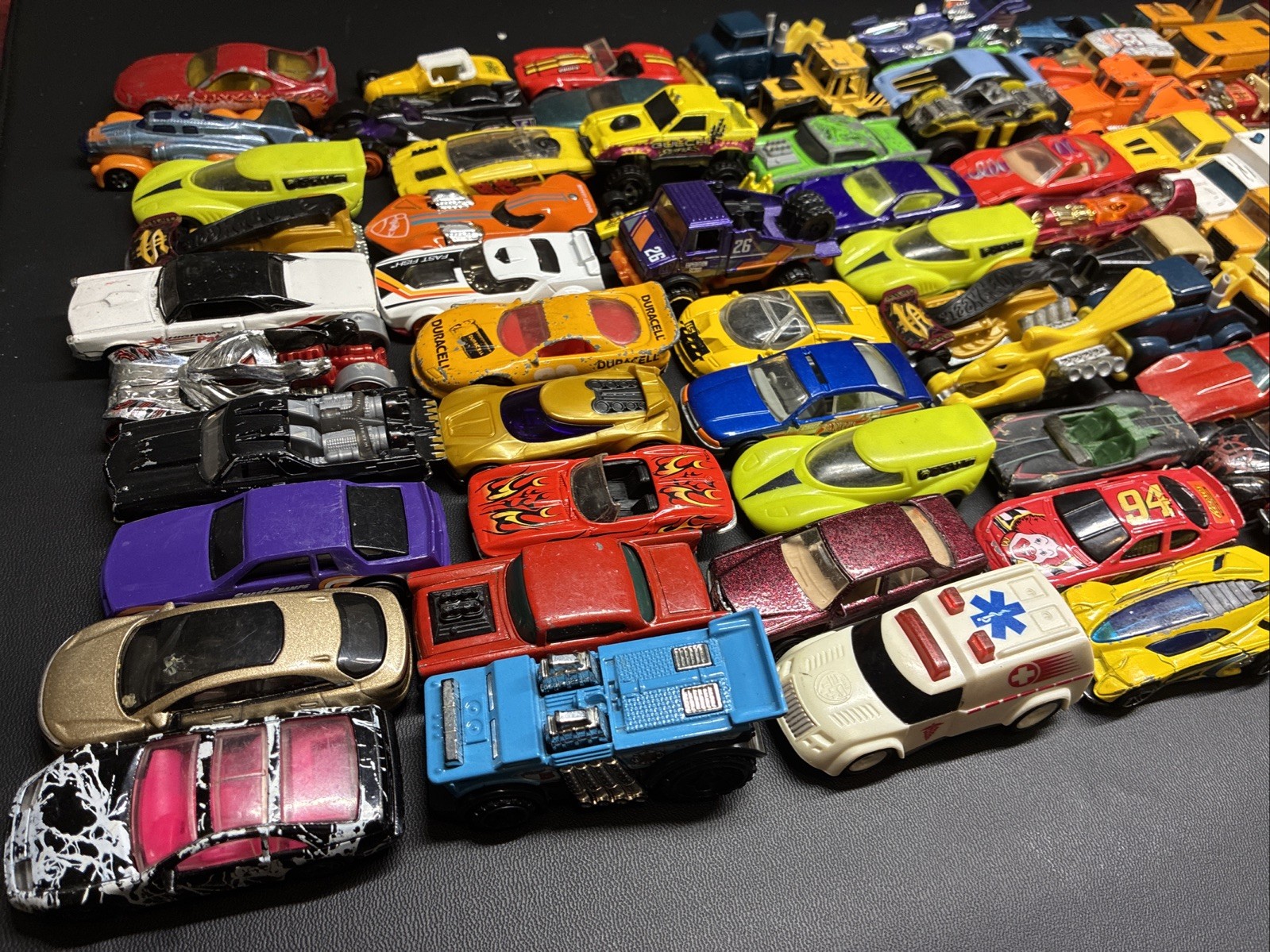 89 LOT DIECAST Metal Cars Trucks Loose Hot Wheels Matchbox Bulk Varied 80s 70s