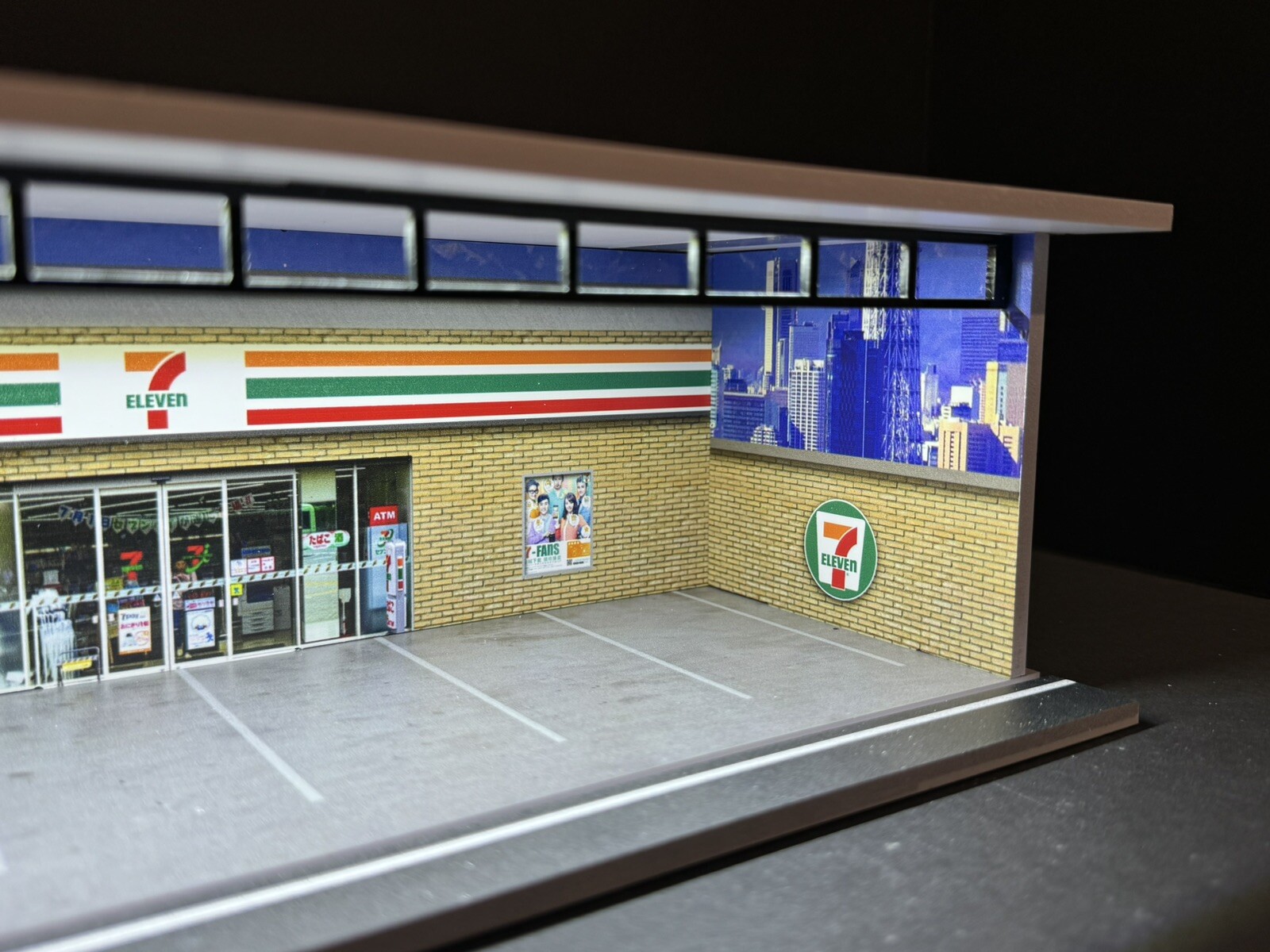 Japan 711 Theme FOR Hot Wheels 1:64 Model Diorama Garage LED Lighting!