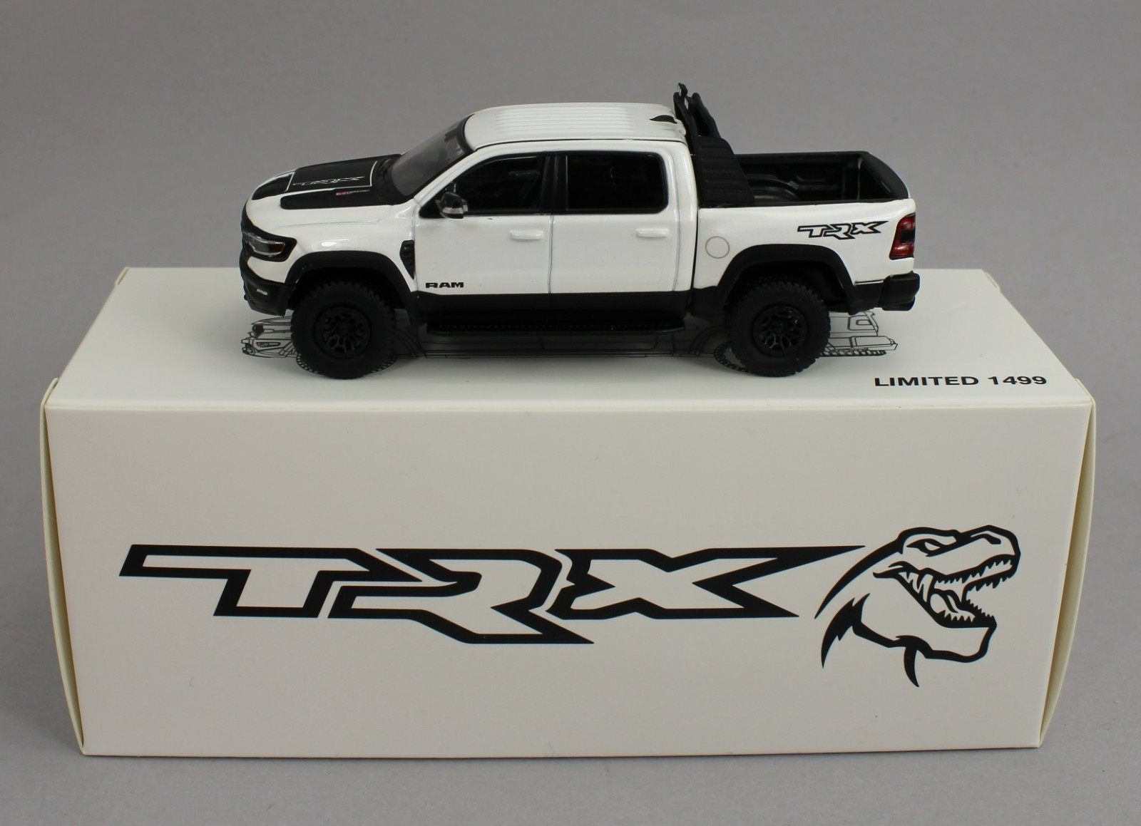 1:64 *596 MODELS* WHITE Dodge RAM TRX Pickup Truck *NIB*