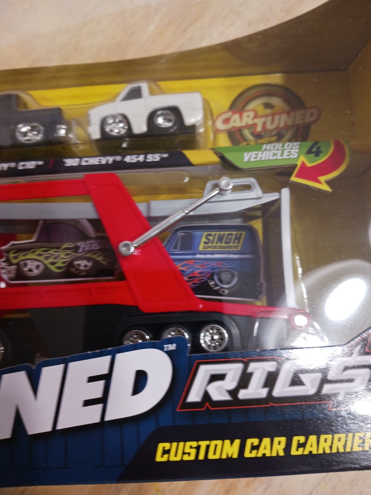 Car Tuned ’87 Chevy C10 Custom Shop-Rigs Car Carrier-3 Pack Series 4-Lot
