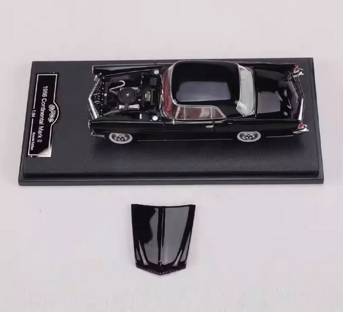 GFCC 1/64 Lincoln Continental Mark II 1956 Black Diecast Car Model 7CM long