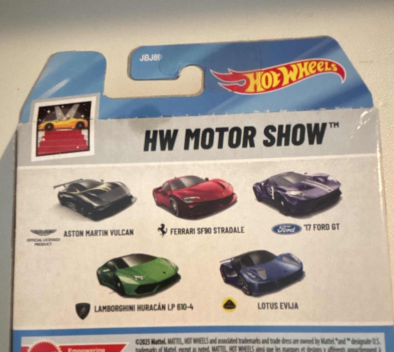 2025 Hot Wheels HW Motor Show 5-Pack Aston Martin Ferrari Ford Lamborghini 1:64