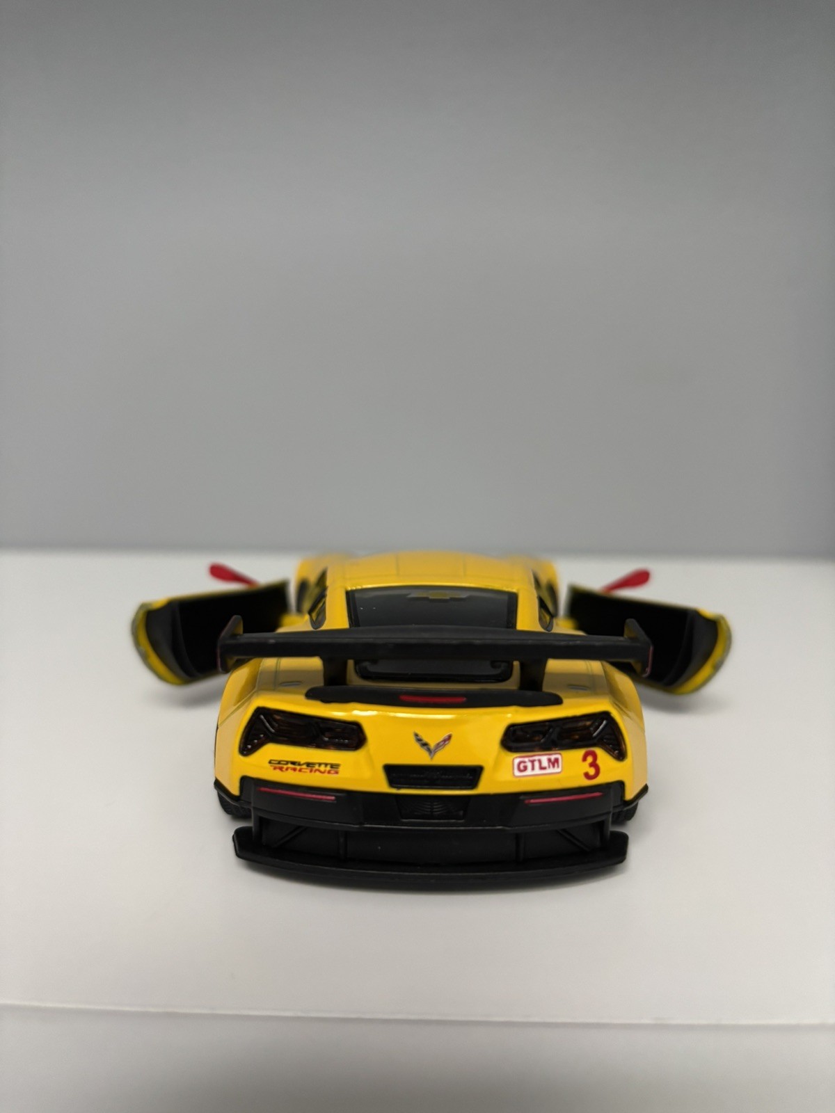 2016 Chevrolet Corvette C7 R Diecast 1:36 Scale 5” Toy Race Car IMSA GTLM Chevy