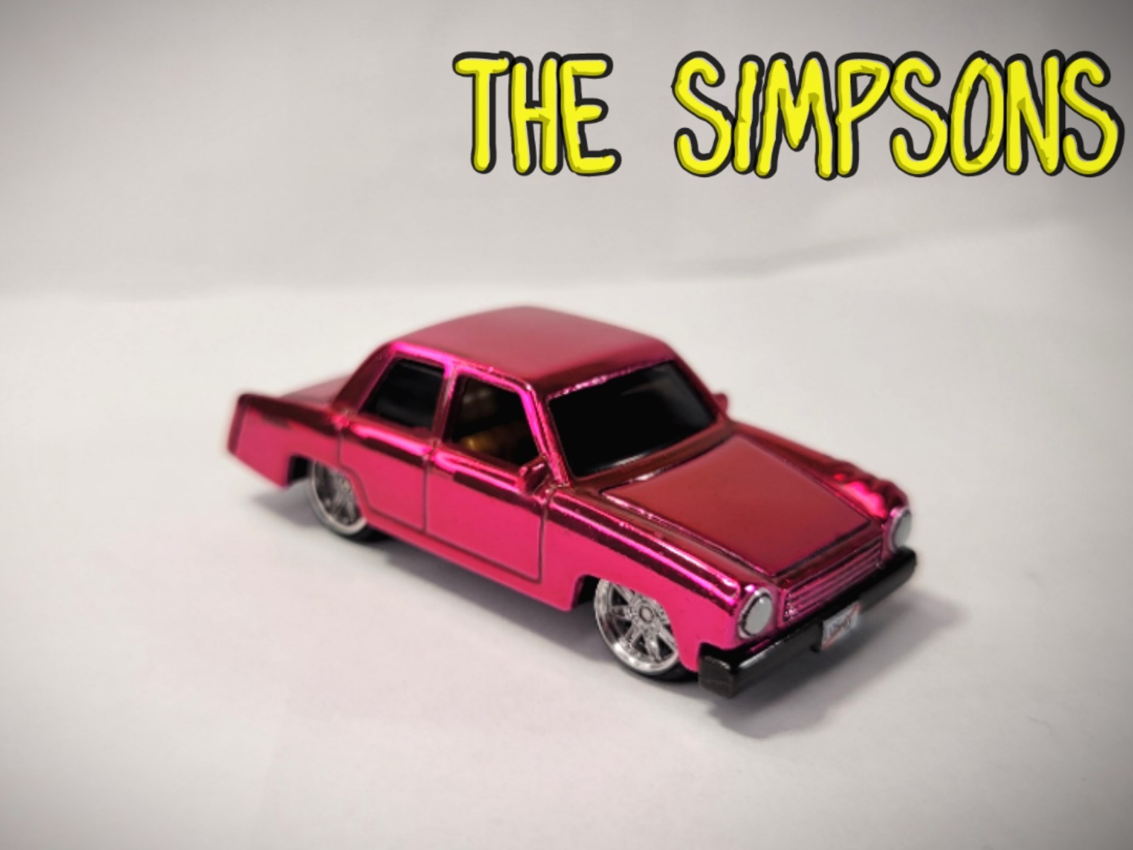 Hot Wheels THE SIMPSONS FAMILY CAR Custom Super Spectraflame & Real Riders 1:64