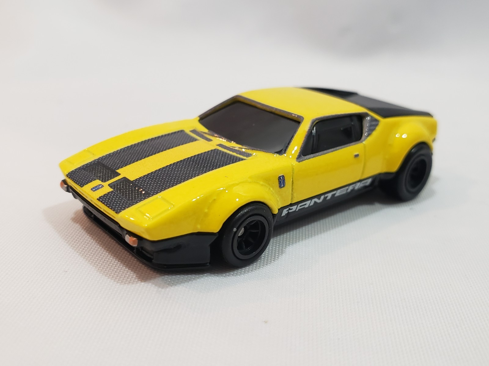 NEW Hot Wheels BOULEVARD Lot 16 Cars Plymouth Savoy 32 Ford M3 Porsche Pantera