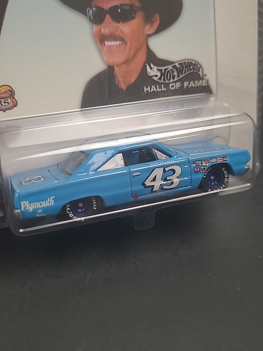 Hot Wheels Richard Petty Hall of Fame Milestone Moments