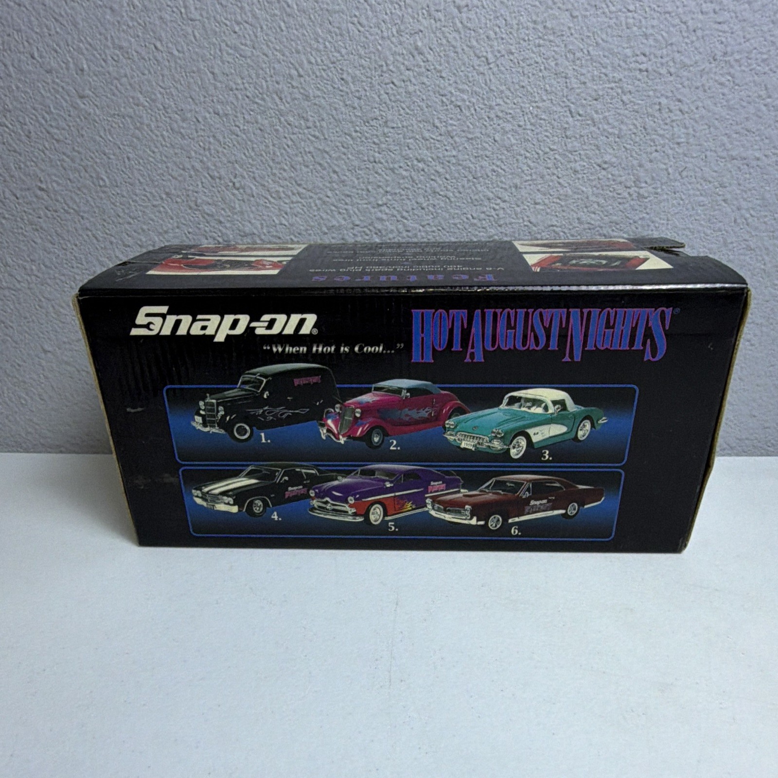 Snap-on Hot August Nights 1967 Pontiac GTO 1:18 Diecast Red White