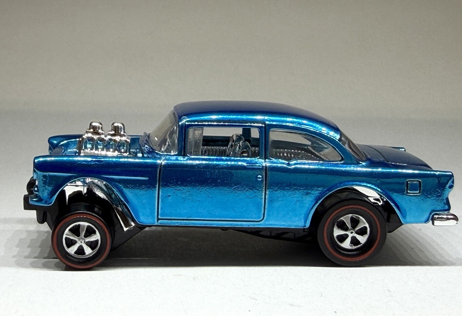 Hot Wheels CUSTOM MADE Redline SPECTRAFLAME Blue ’55 Chevy GASSER