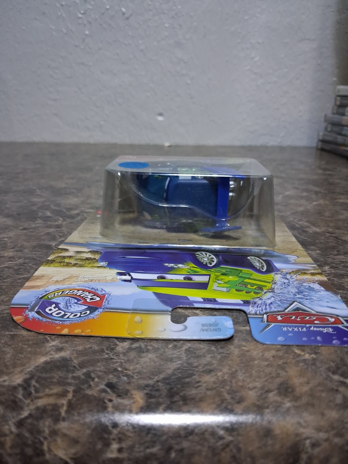 Disney Pixar Cars – DJ – Color Changers