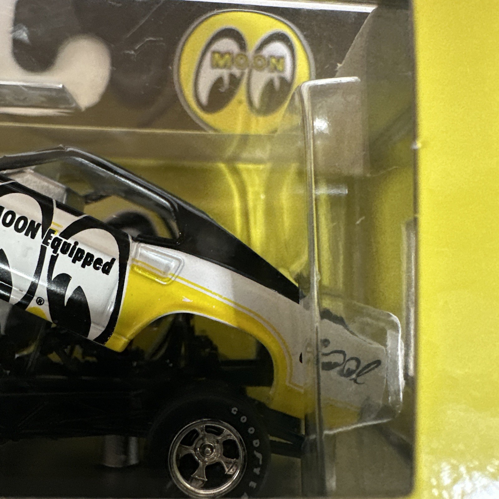 1969 Ford Mustang Funny Car MOON EYES M2 Machines S149 25-120 New in Package