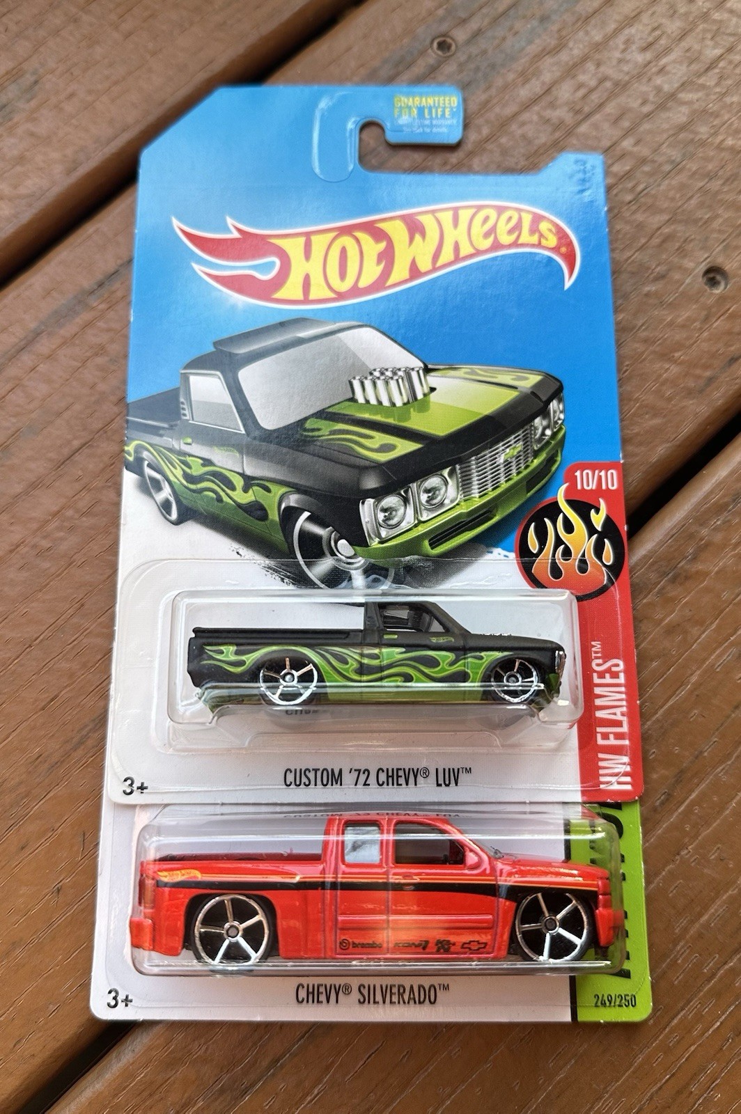 Hot Wheels Kroger Exclusive ‘72 Chevy LUV & 2015 Chevy Silverado