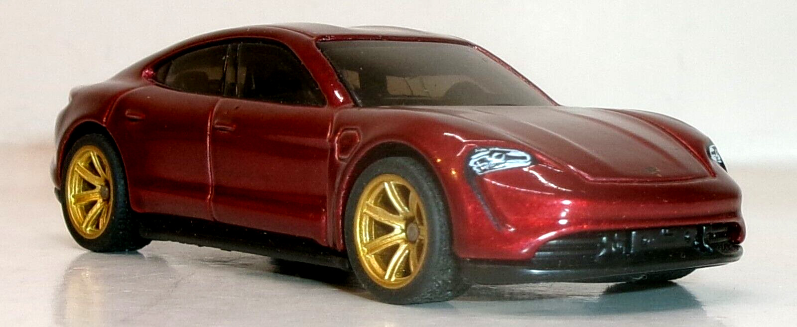 LOOSE 2021 HOT WHEELS 1:64 RED PORSCHE TAYCAN TURBO S WHEEL SWAP REAL RIDERS