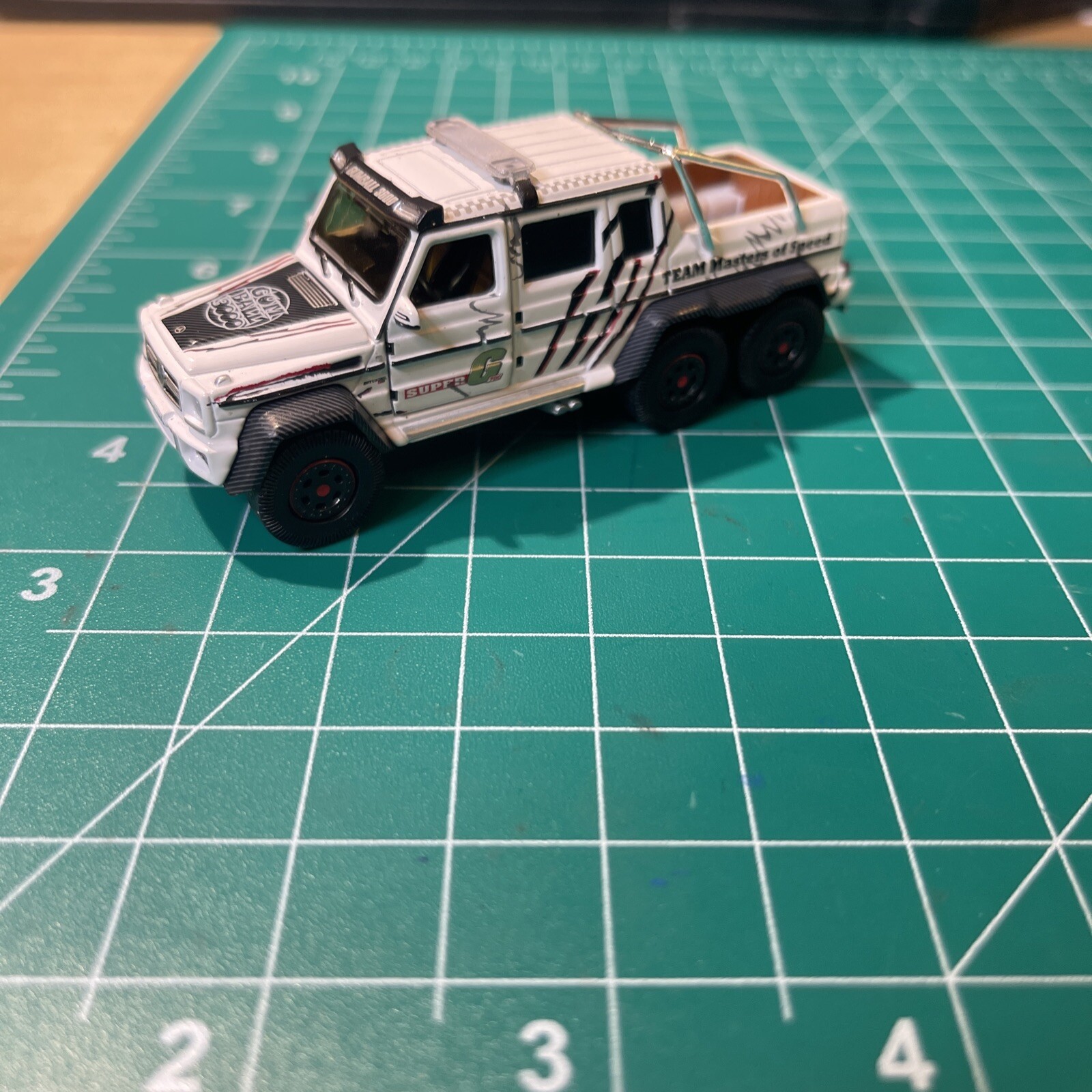 ERA Cars 1:64 Mercedes AMG 6×6 In team Masters Of Speed Livery