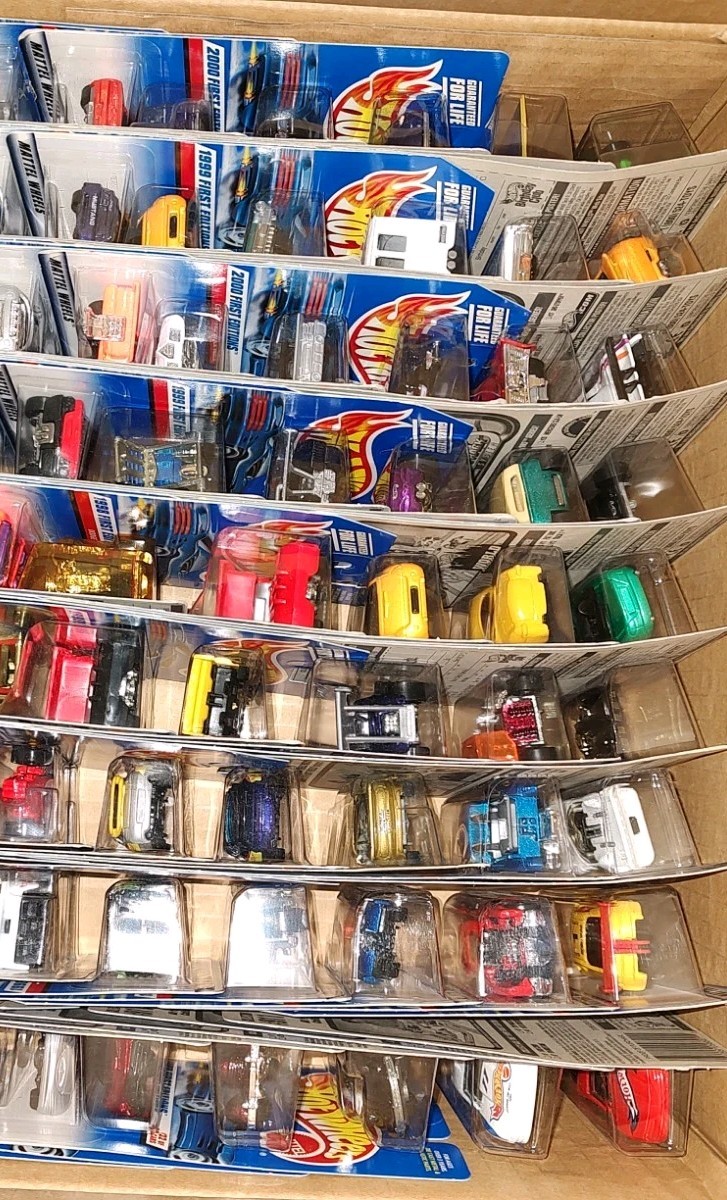 VINTAGE HOT WHEELS LOT 55+ VARIETY & VARIOUS PICKED CARS Late 90s & 2000s L@@K