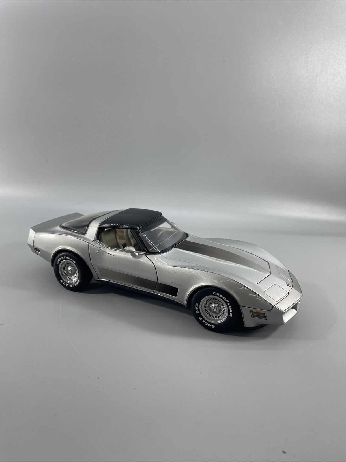 Car AUTO Art Diecast Minicar Corvette Stingray Cabriolet #79b581