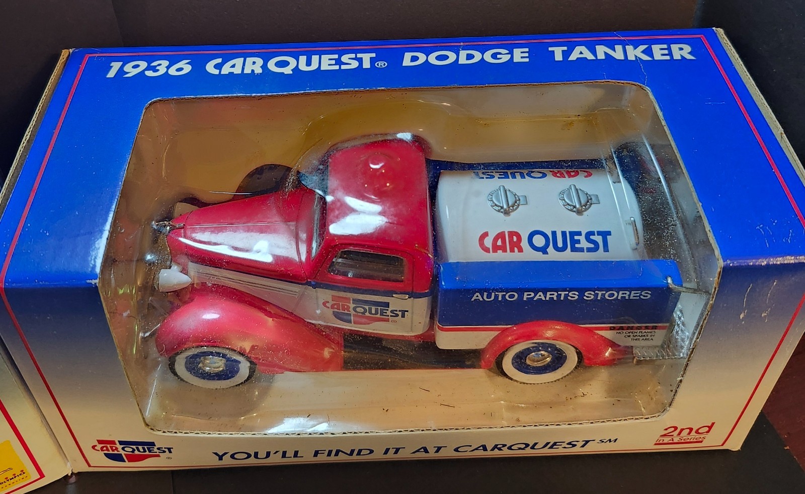 1952 Chevy Panel Delivery & 1936 Dodge Tanker Carquest 1:25 Scale Free Shipping