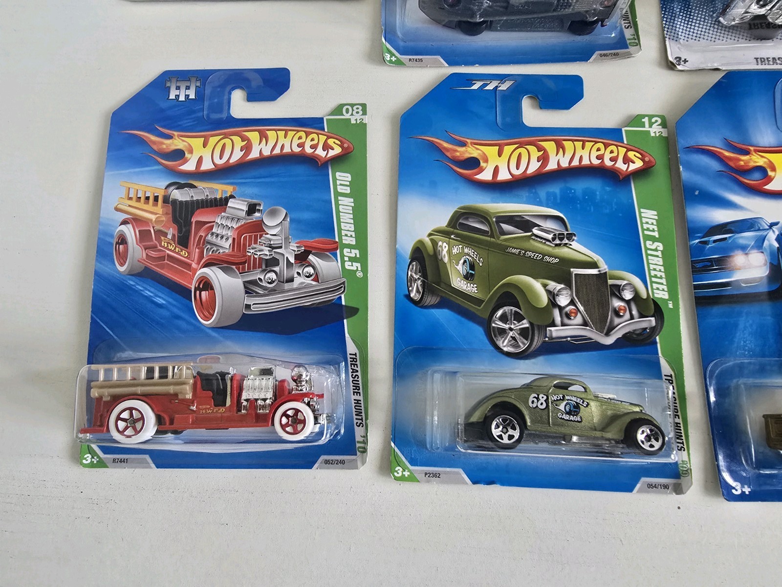 Hot Wheels Treasure Hunt Lot Of 8 SEALED NEW Cadillac Evil Twin Chevy Truck Olds