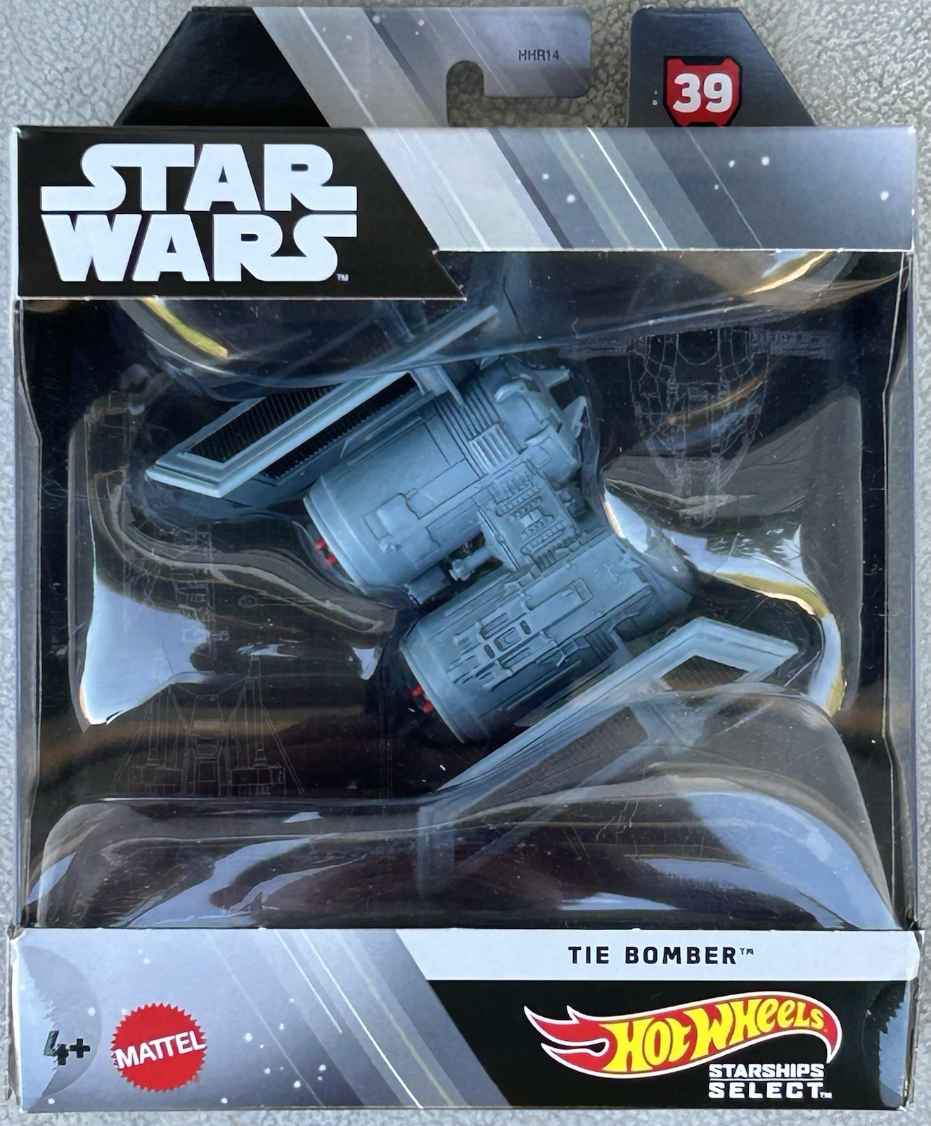 Hot Wheels Star Wars Starship Select Razor Crest, Star Destroyer & MORE!