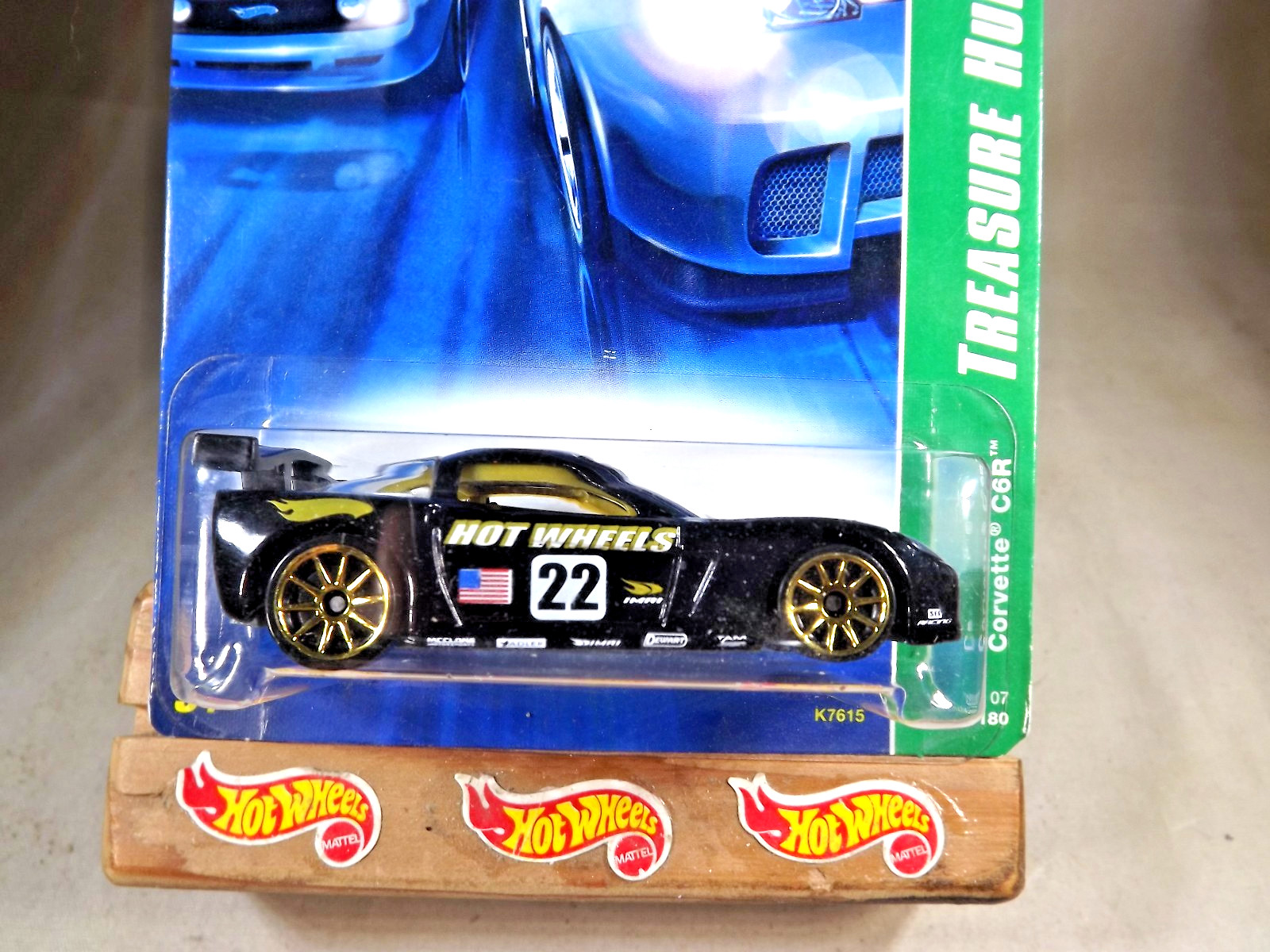 2007 Hot Wheels #124 Treasure Hunts 4/12 CORVETTE C6R Black w/Gold 10 Spokes