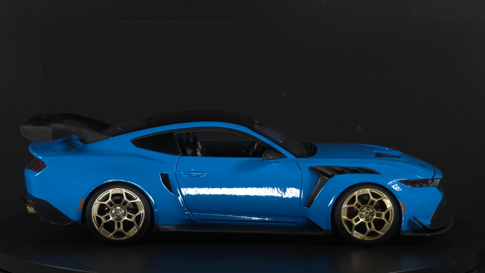2025 Ford Mustang GTD 1:18 Maisto Exclusive Style Special Edition