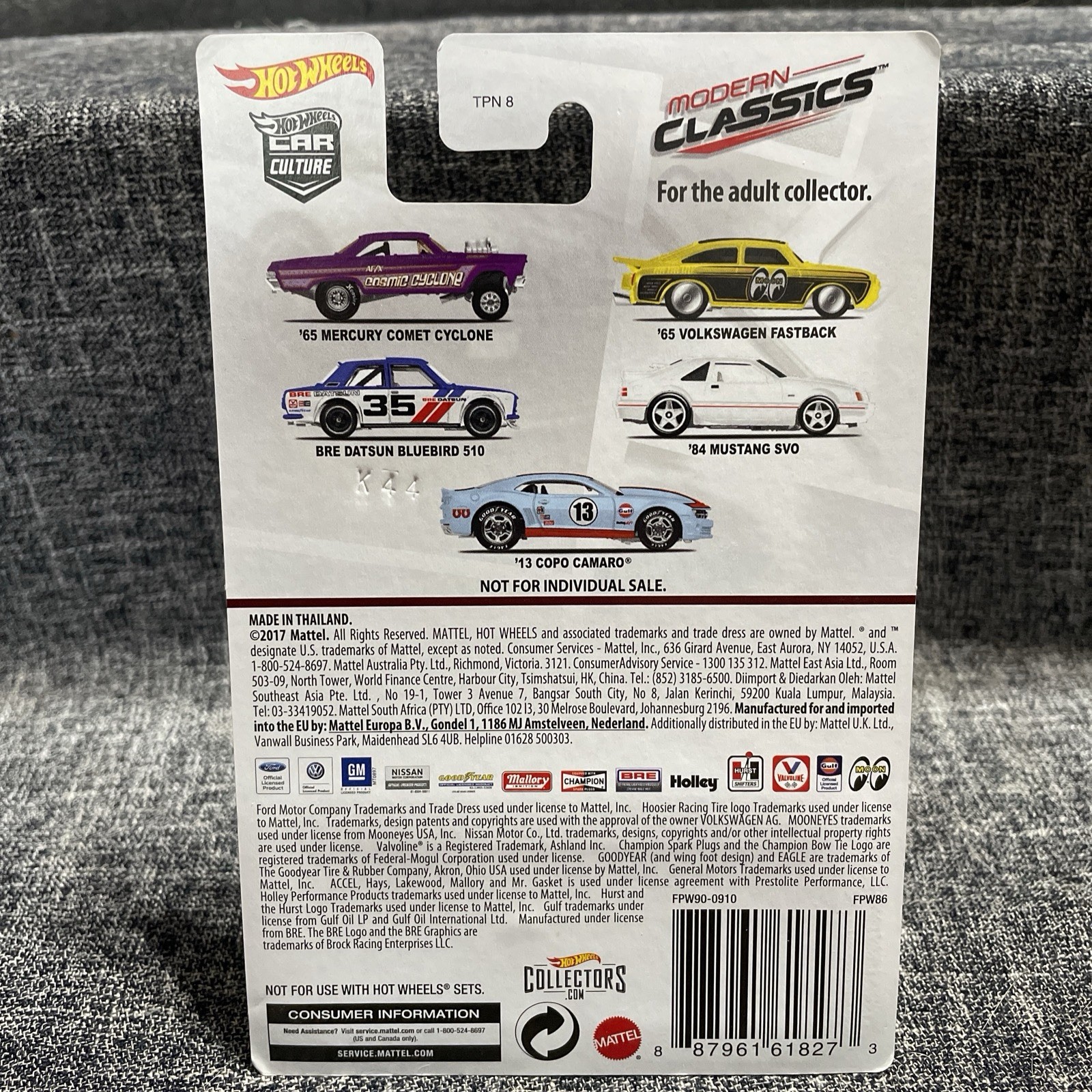 Hot Wheels Car Culture Modern Classics 84 Mustang SVO with Protecto