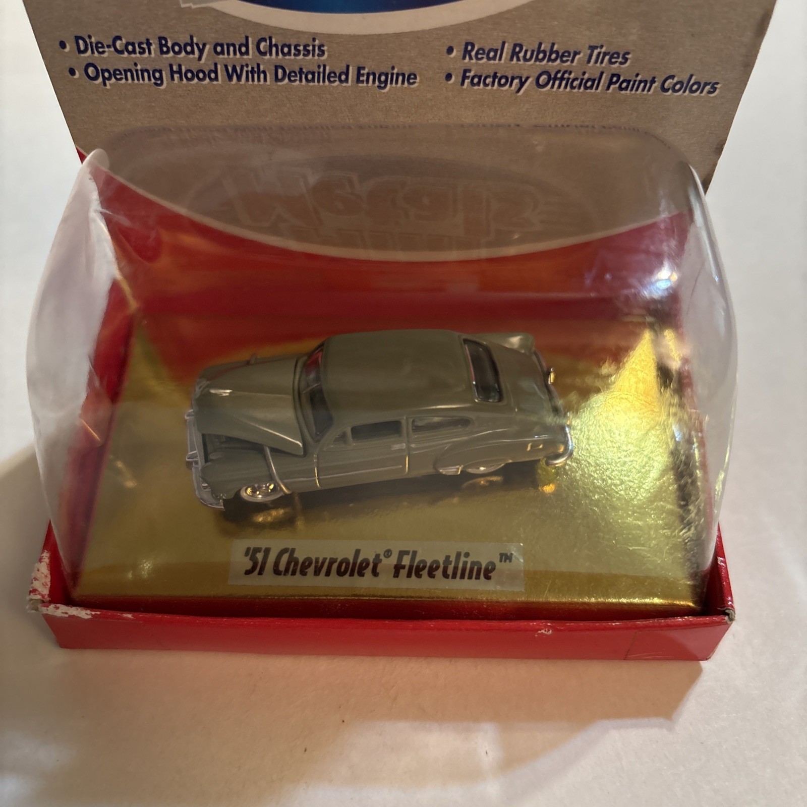 CLASSIC METAL WORKS Mini Metals 1951 ‘51 Chevrolet Fleetline 1:87 SCALE HO