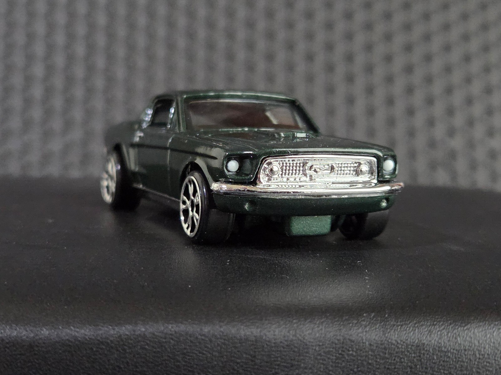 MATCHBOX SUPERFAST #52 – 1968 FORD MUSTANG COBRA JET FASTBACK / BULLITT