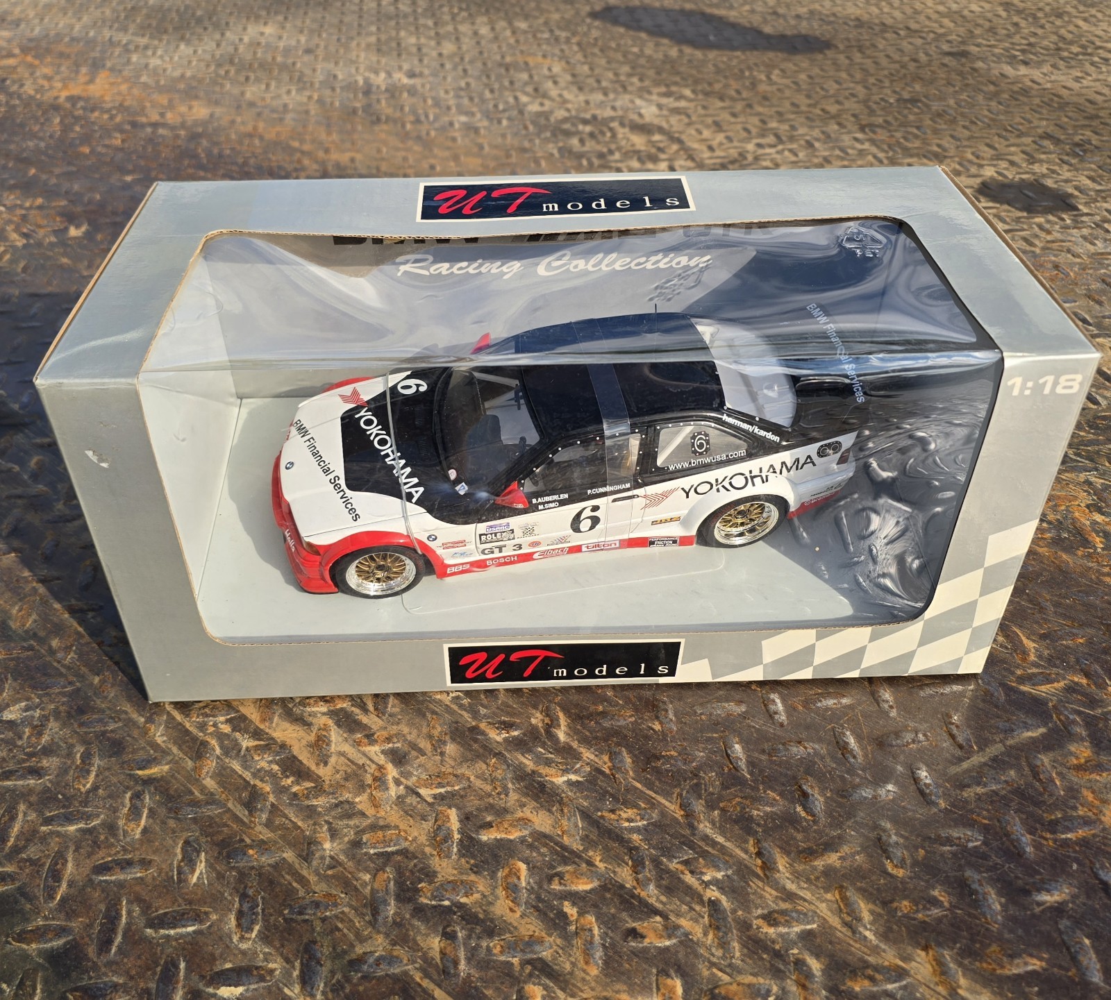 1:18 UT Limited Models BMW E36 M3 GTR Yokohama #6 Die-Cast