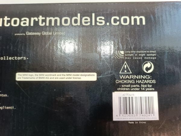 AUTOart 1/18 mini cooper Diecast Model Car Collectible 13+ Used