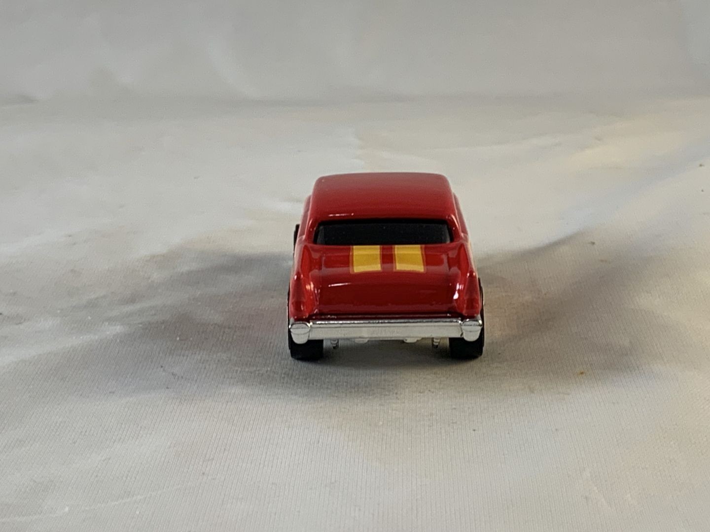 Hot Wheels 1957 Chevy 2013 HW Showroom Red MC5s