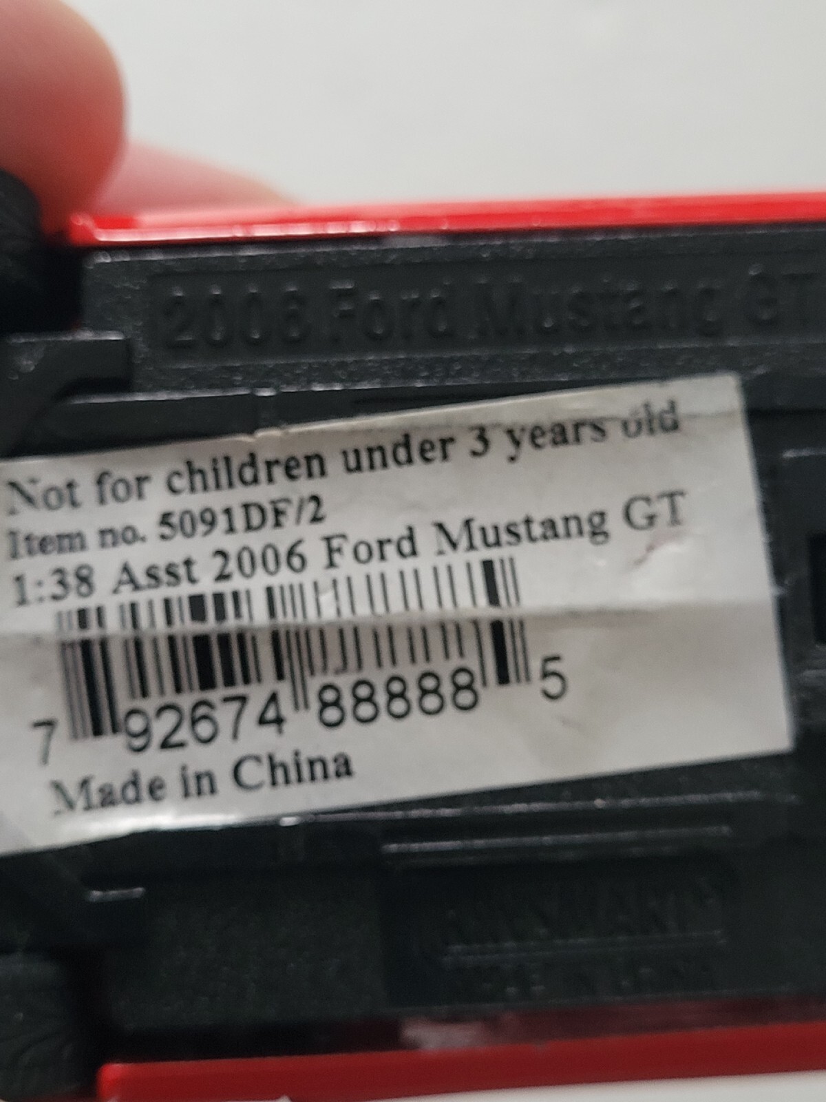 2006 Kinsmart Kintoy 1:32 Die Cast Ford Mustang Pull Back Action Toy Car