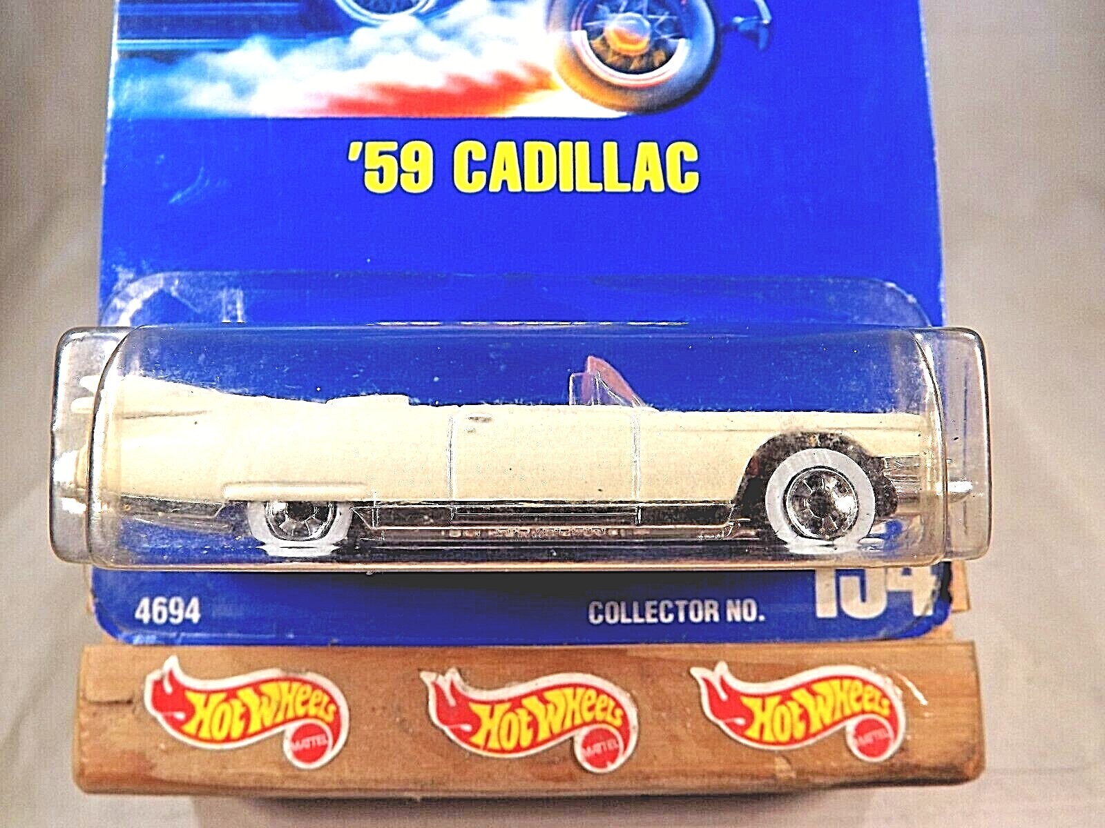 1990 Hot Wheels Speed Points Blue Card #154 ’59 CADILLAC White w/White Wall BWSp