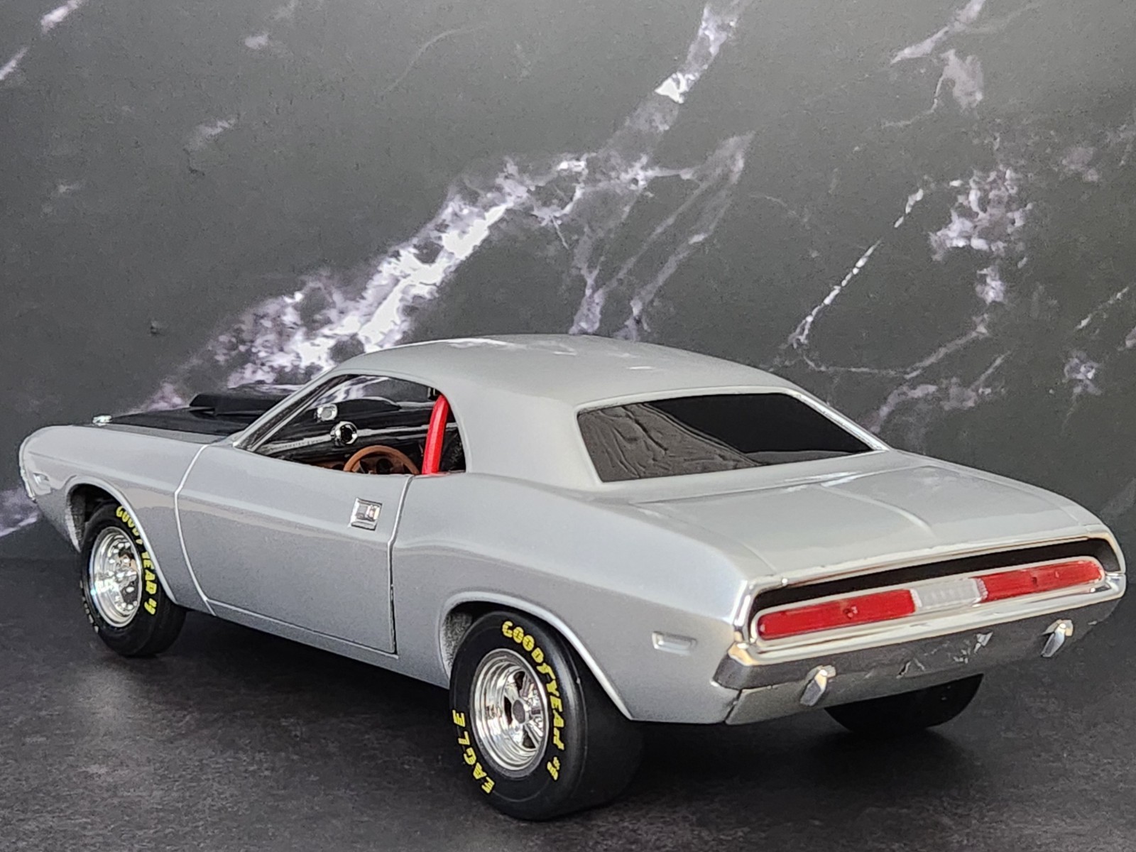 1/18 ERTL 1970 CHALLENGER-CUSTOM BUILT-READ DESCRIPTION FULLY!!