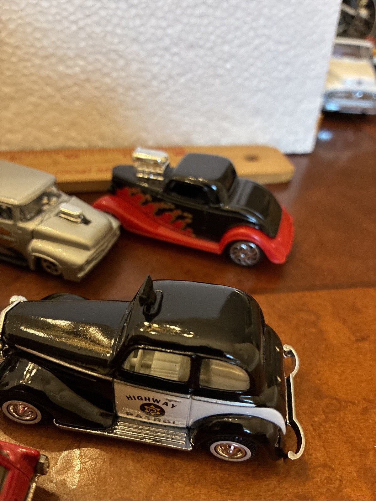 11 Pc Mixed Brand Diecast Lot EST. 1/64
