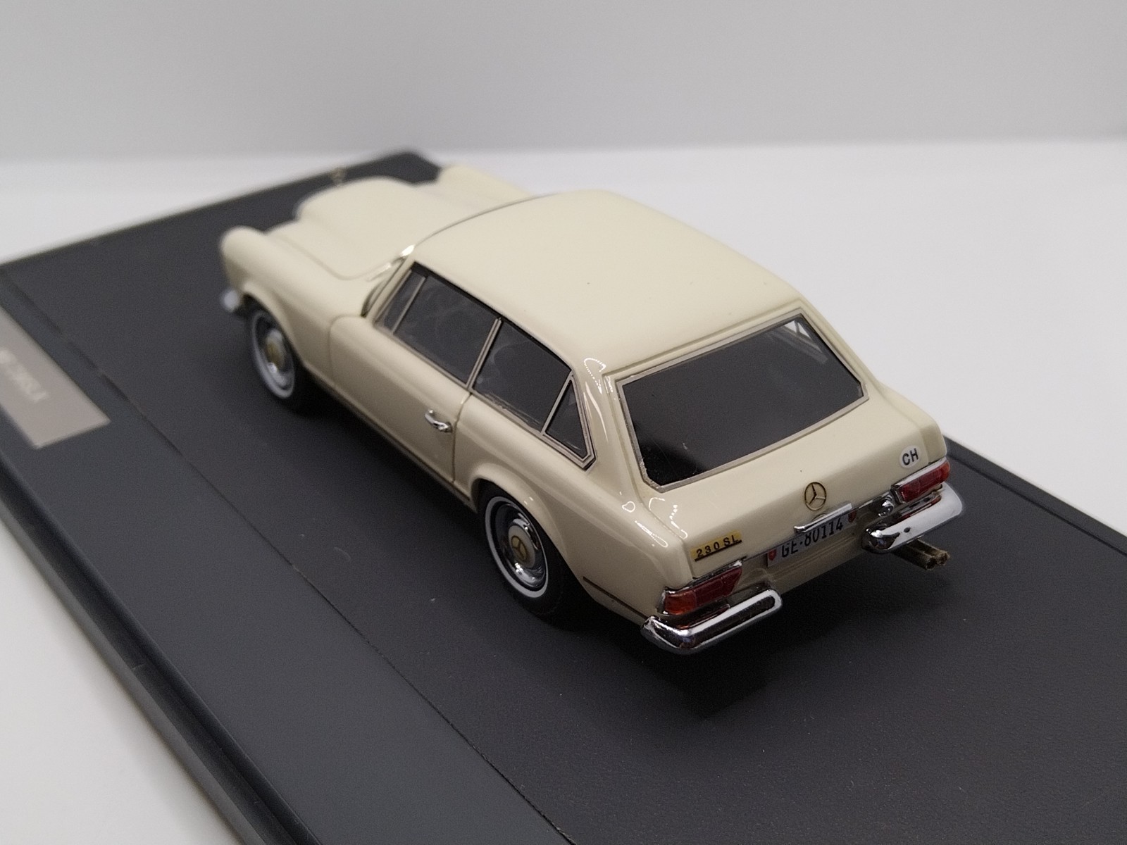 MATRIX 1/43 Frua Mercedes Benz 230SLX Shooting Brake 1966. Wow Rare!